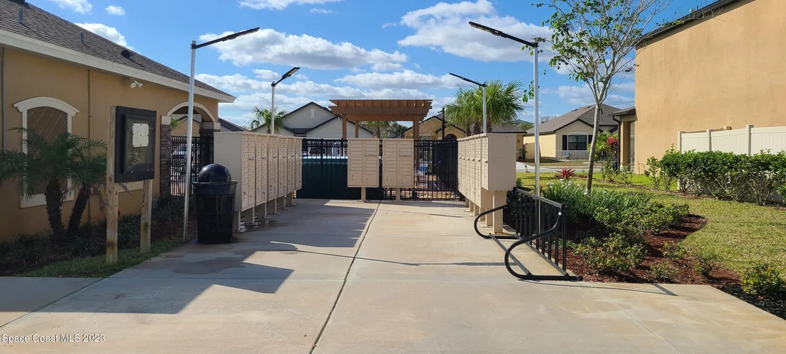 Photo of 548 Coyote Drive