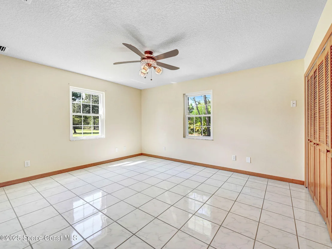 Photo of 6570 Whispering Pines Lane