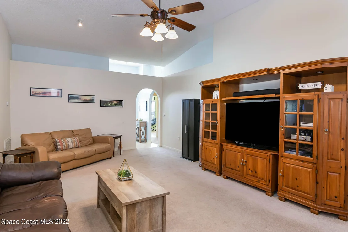 Photo of 1630 Brookshire Circle