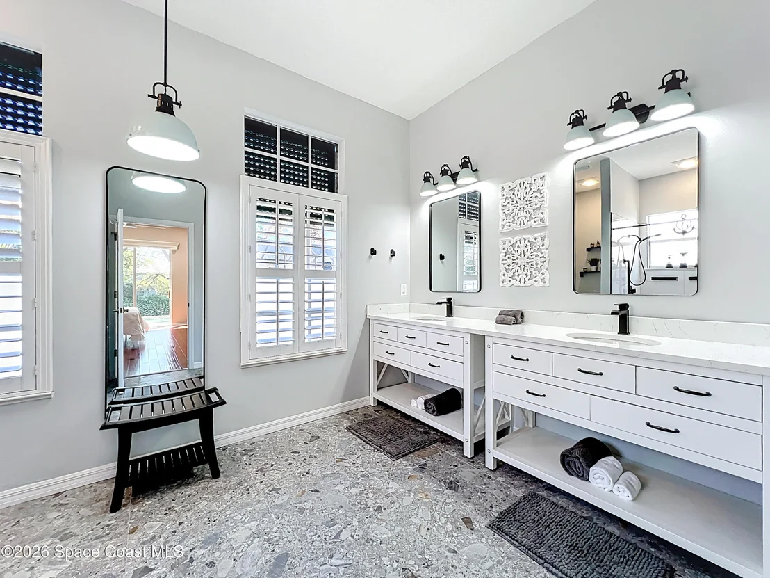 Photo of 383 Pentland Drive