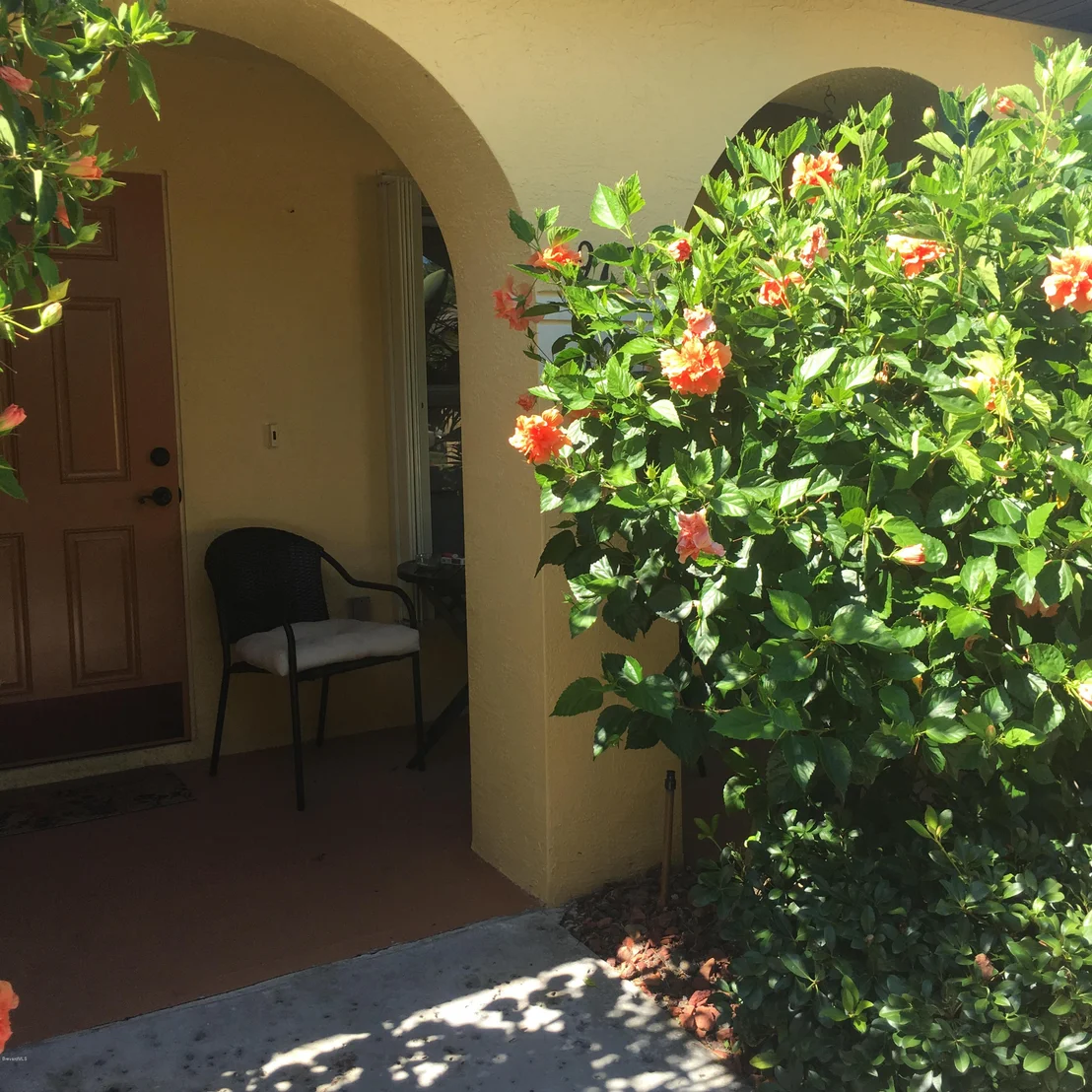 Photo of Unit 105 at 975 Luminary Circle