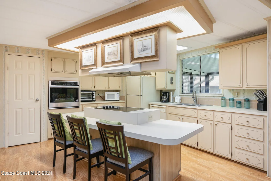 Photo of 532 Susan Drive