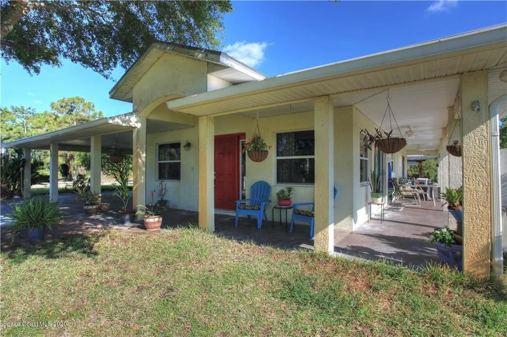 Photo of 400 Hall Road