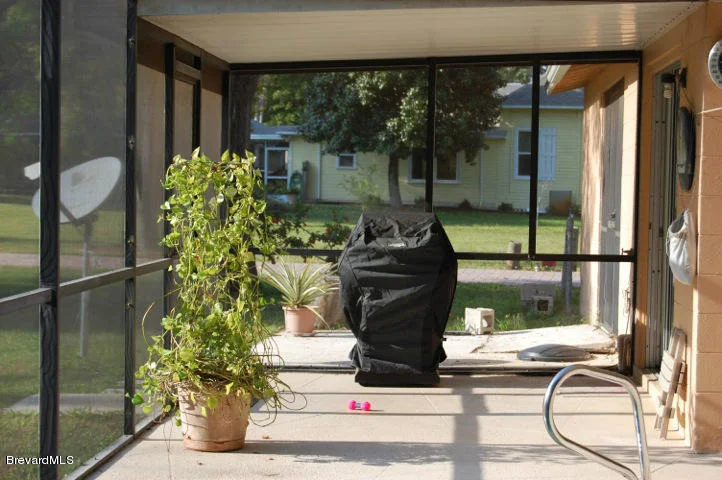 Photo of 4429 Indian River Drive N
