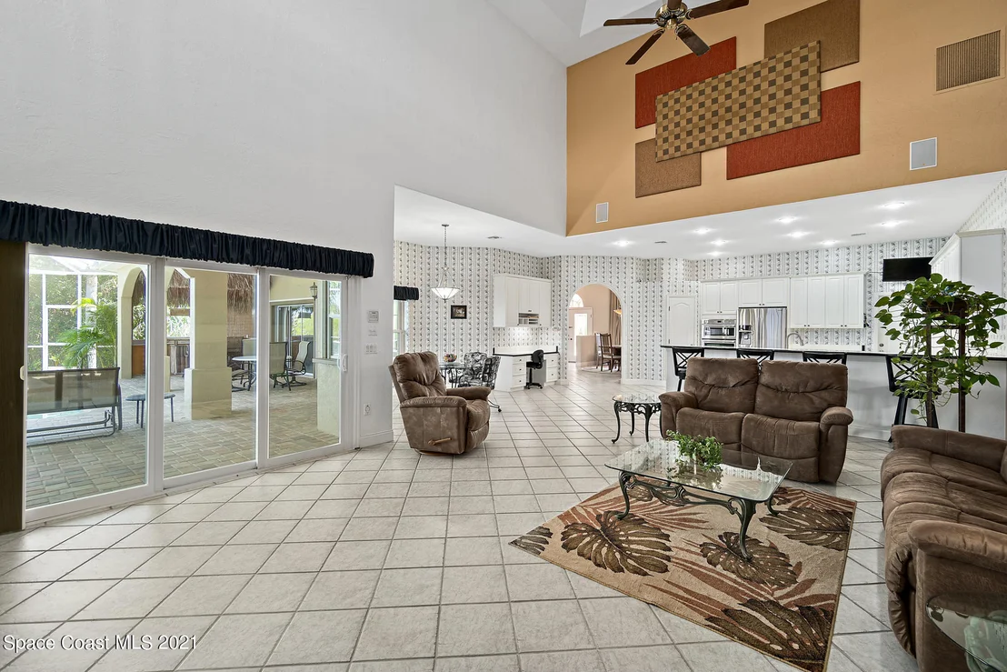 Photo of 502 Topsail Drive