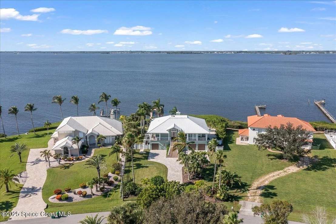 Photo of 182 Bayshore Drive