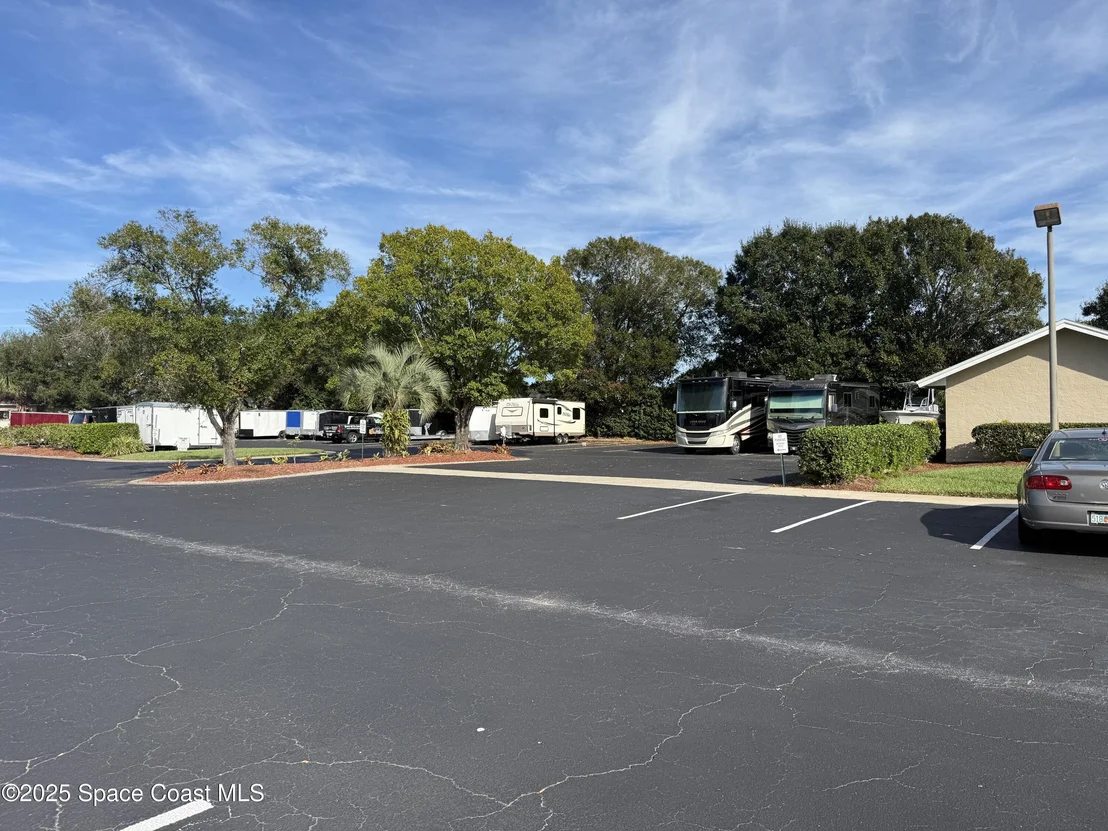 Photo of 1032 S Fork Circle