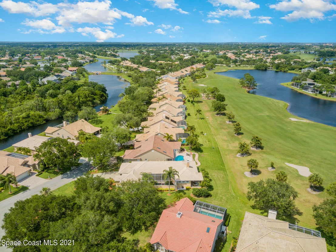 Photo of 920 Palm Brook Drive