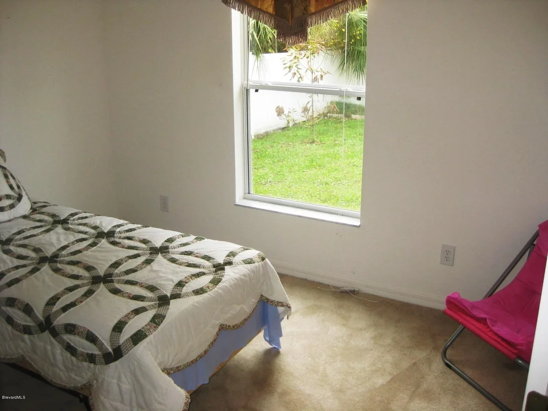 Photo of 1306 NW Jupiter Boulevard