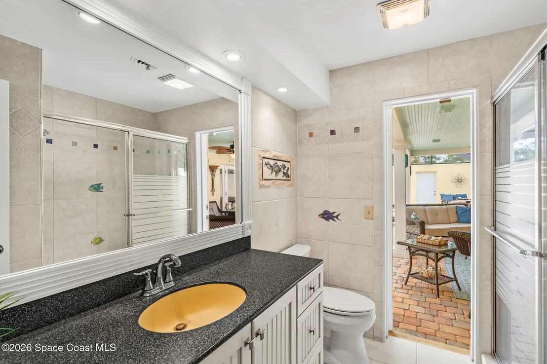 Photo of 704 Malibu Lane