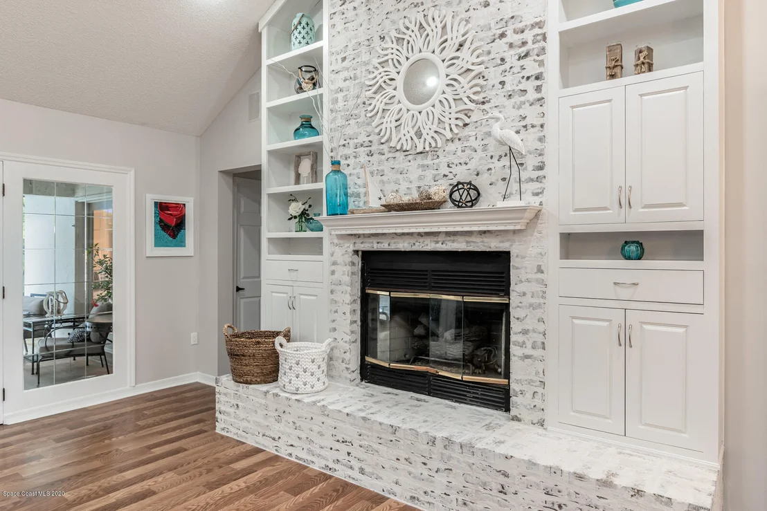 Photo of 4935 Shade Tree Street