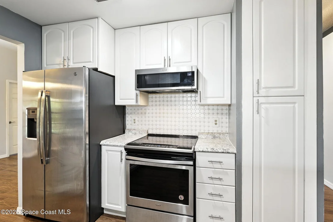 Photo of 4330 Silver Lake Drive