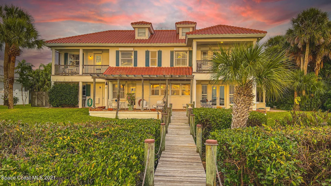 Photo of 176 Bayshore Drive