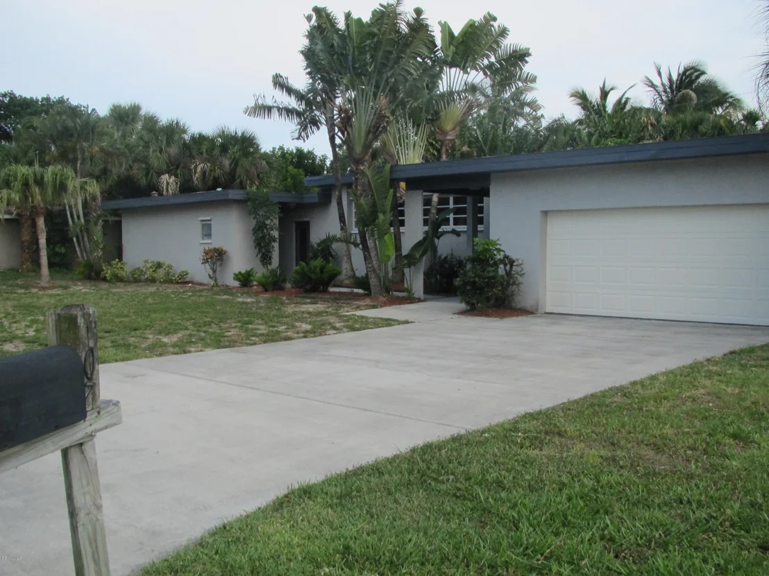 Photo of 507 Banyan Way