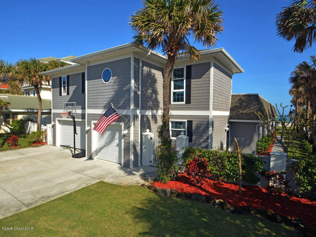 Photo of 745 Beach Street