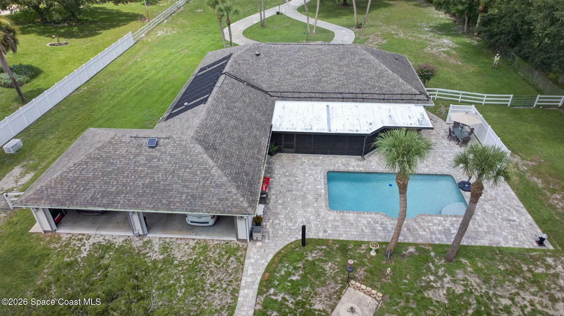 Photo of 5365 Pine Street