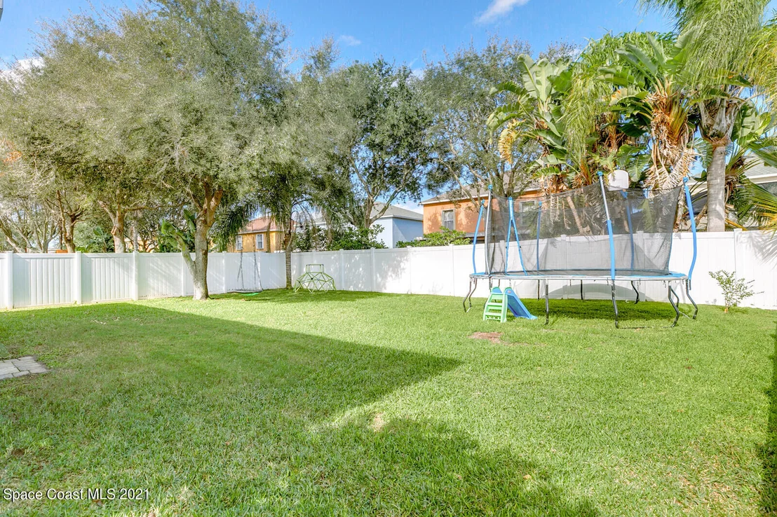Photo of 3996 Four Lakes Drive