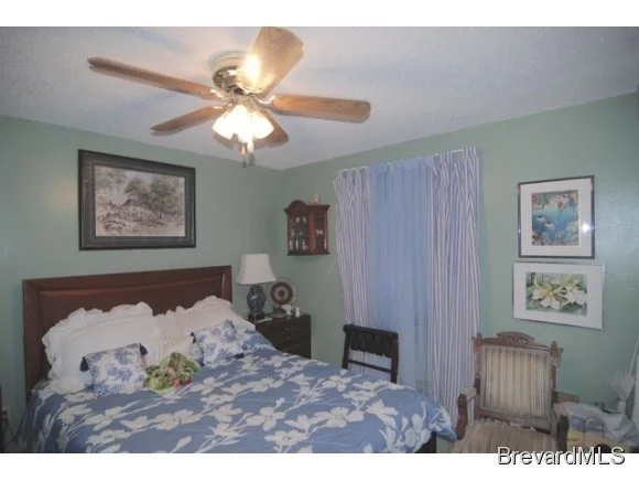 Photo of 2461 NE Fallon