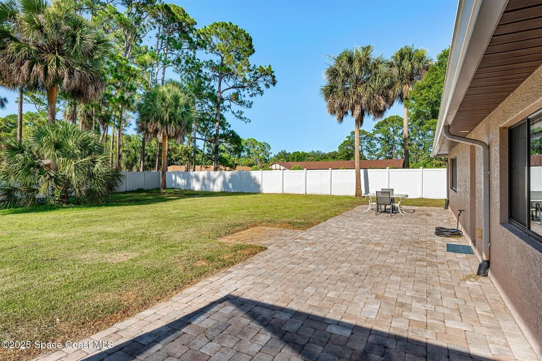 Photo of 8000 Pine Needle Lane