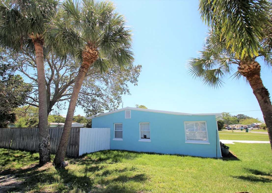 Photo of 305 Vesta Circle