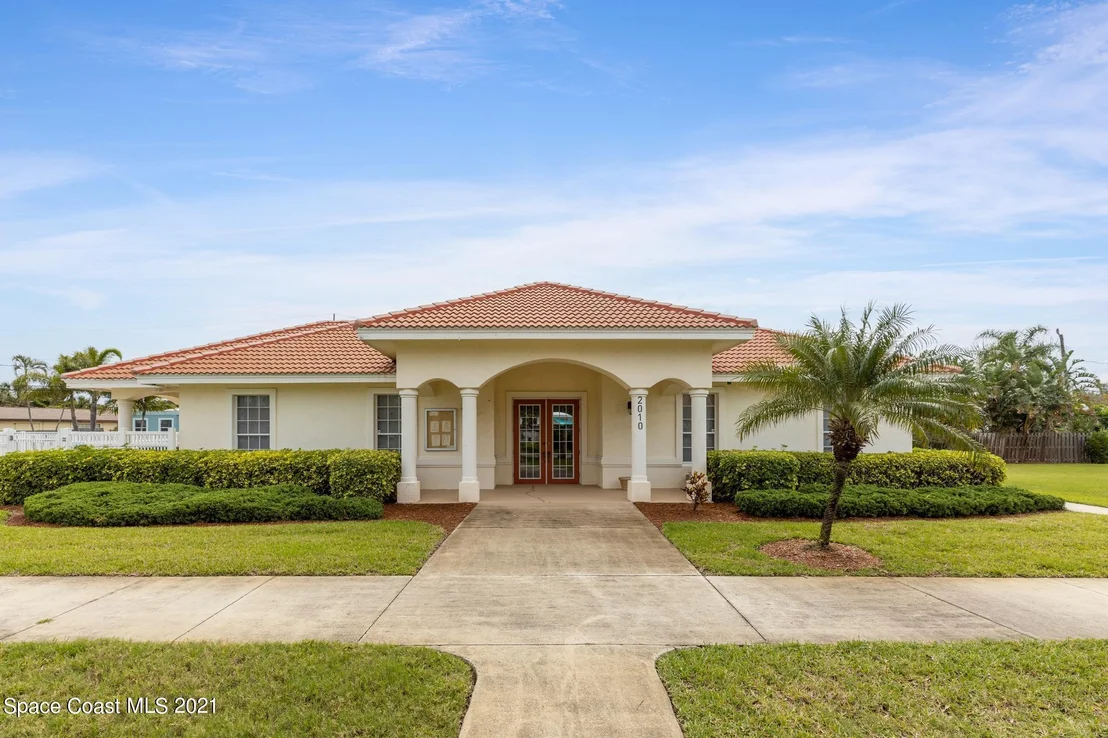Photo of 350 Ocean Oaks Drive
