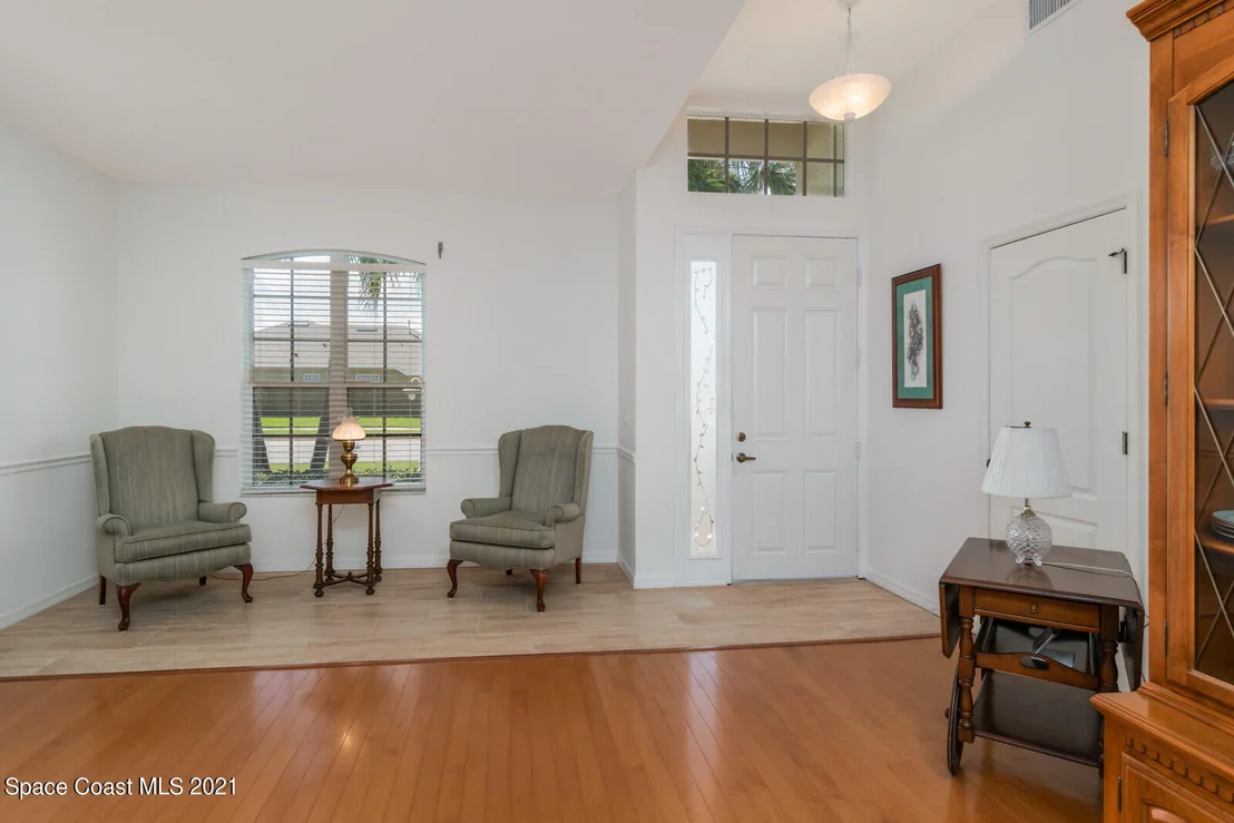 Photo of 332 Seafarer Circle