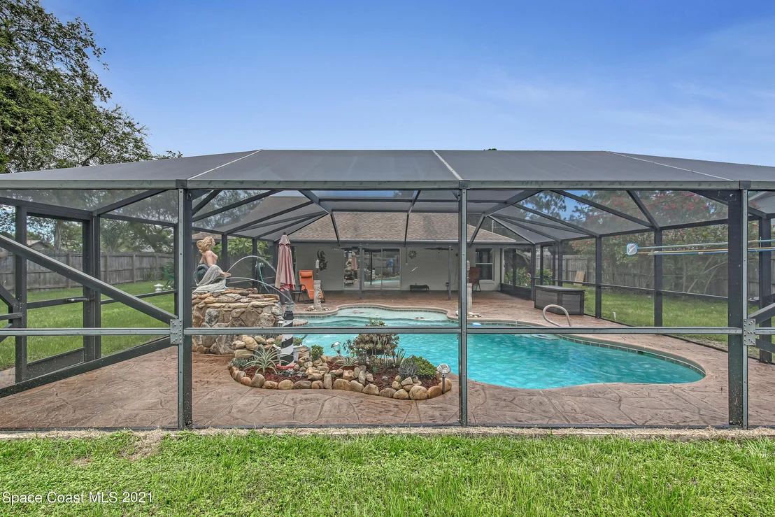 Photo of 6380 Manila Drive