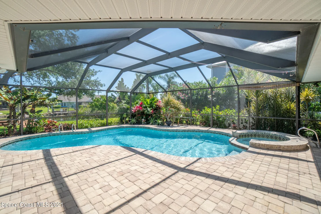 Photo of 539 Lanternback Island Drive