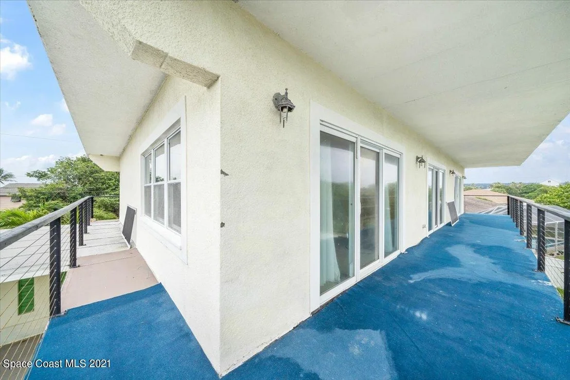 Photo of 5135 Palm Drive