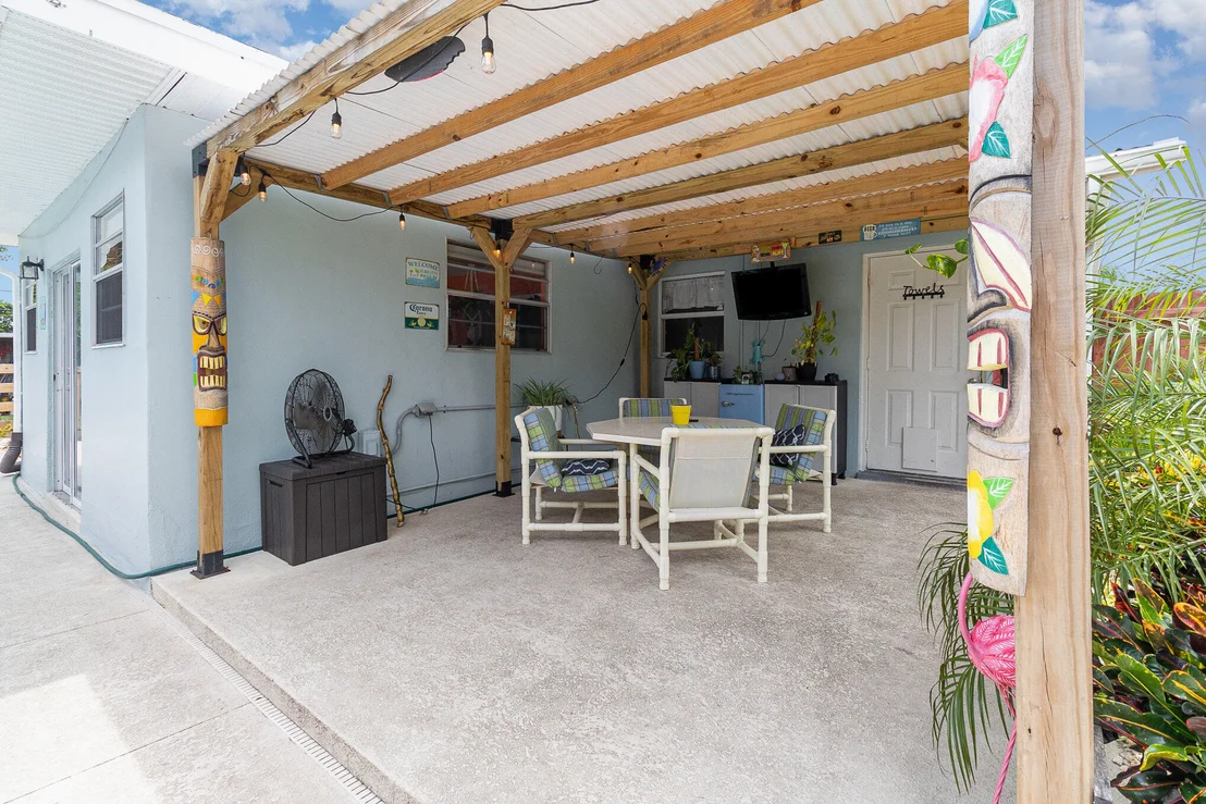 Photo of 757 Angle Street NE
