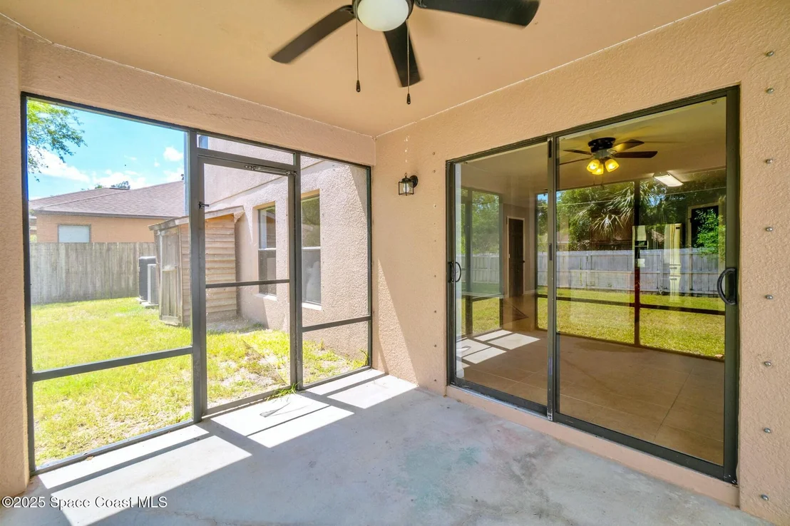 Photo of 404 Dryden Circle