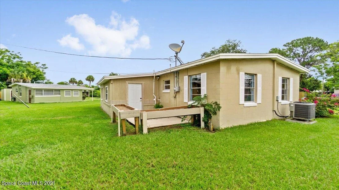 Photo of 472 Camel Circle