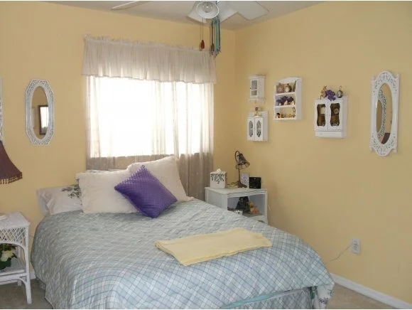 Photo of 1025 Pelican