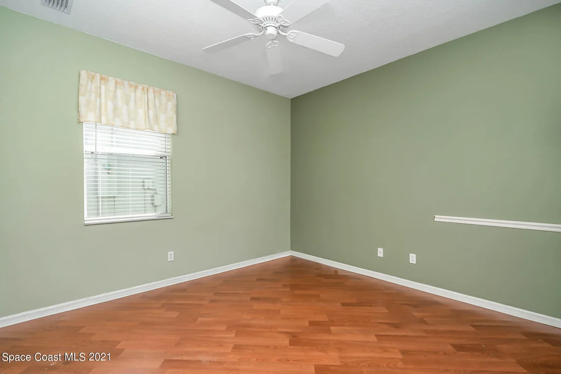 Photo of 4691 Portage Trail