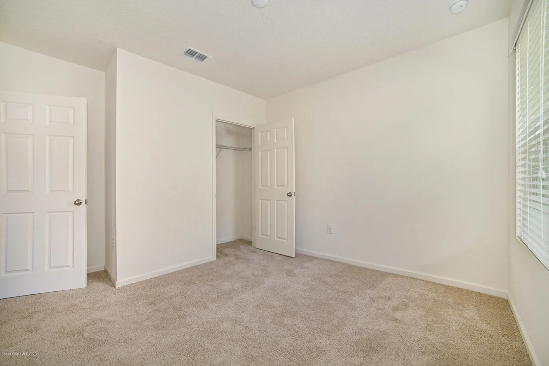 Photo of 290 Forest Trace Circle