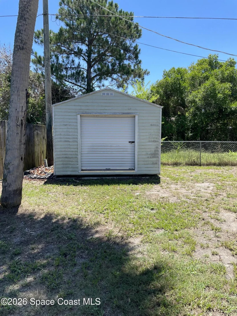 Photo of 1168 Luther Drive