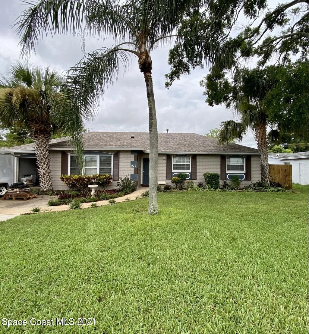 Photo of 937 Kings Post Road