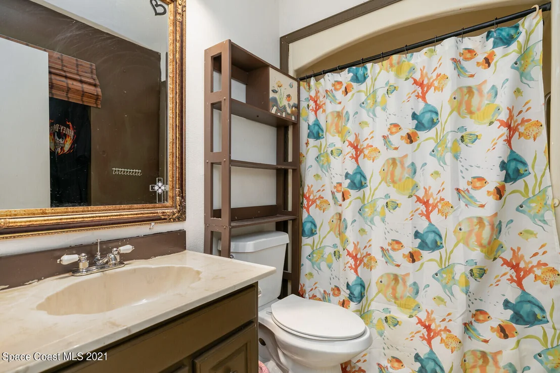 Photo of 2824 School Drive NE