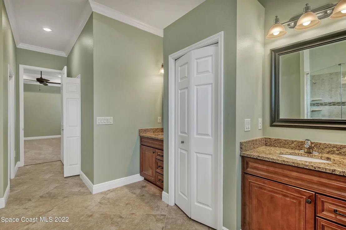 Photo of 4625 Leo Lane