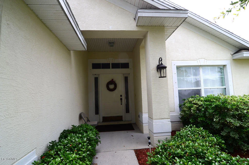 Photo of 1065 Sedgewood Circle