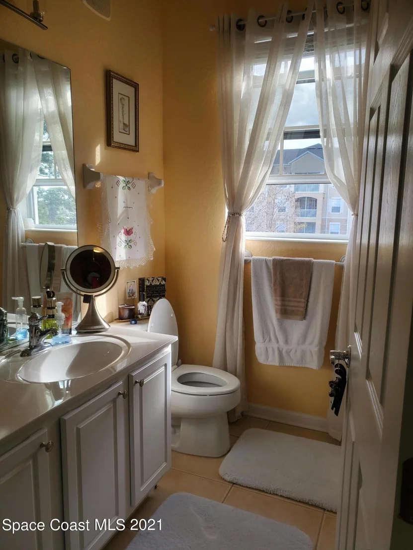 Photo of Unit 303 at 3848 Lexmark Lane