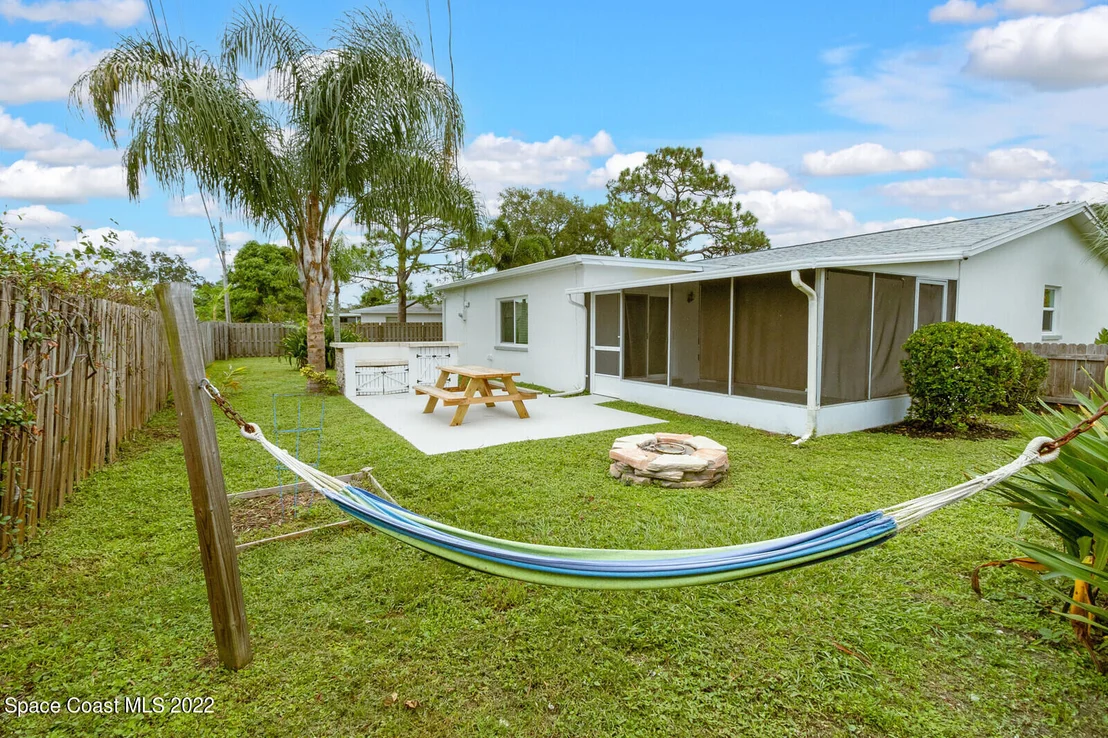 Photo of 2516 Pinehurst Circle