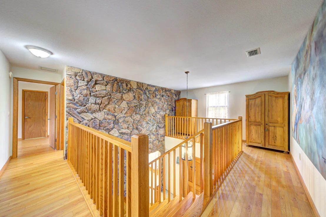 Photo of 4885 Rayburn Road