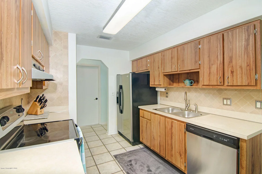 Photo of 1546 Spruce Road