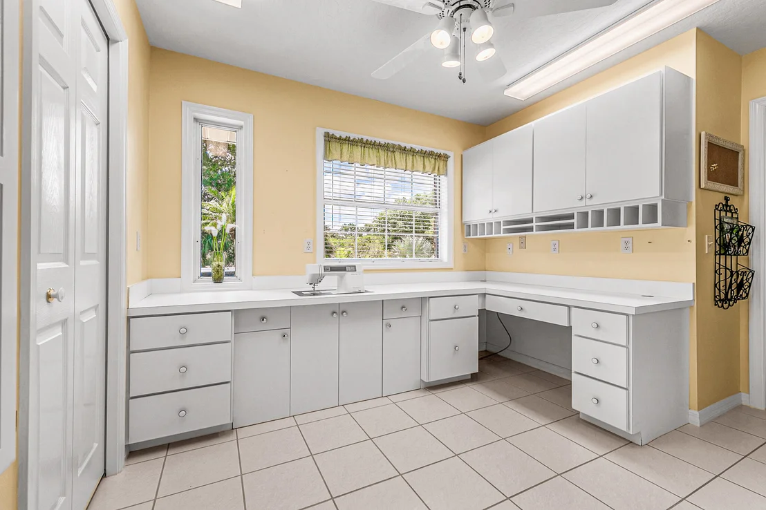 Photo of 3240 Weber Road