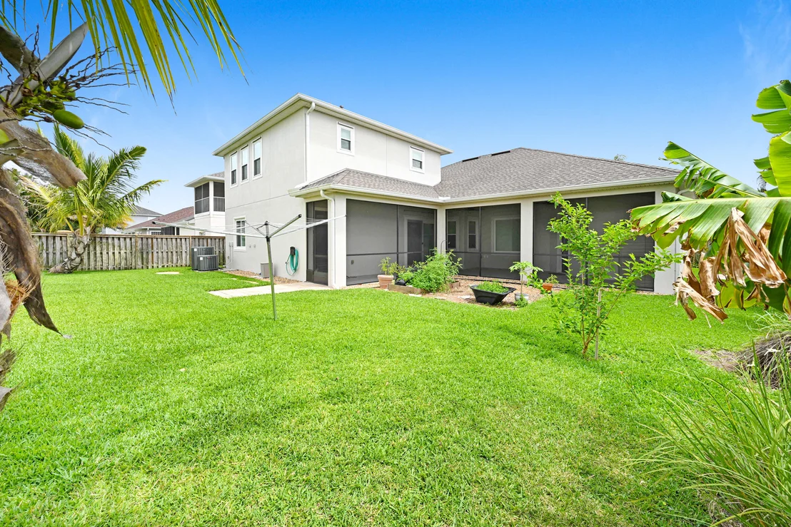 Photo of 5800 Rusack Drive