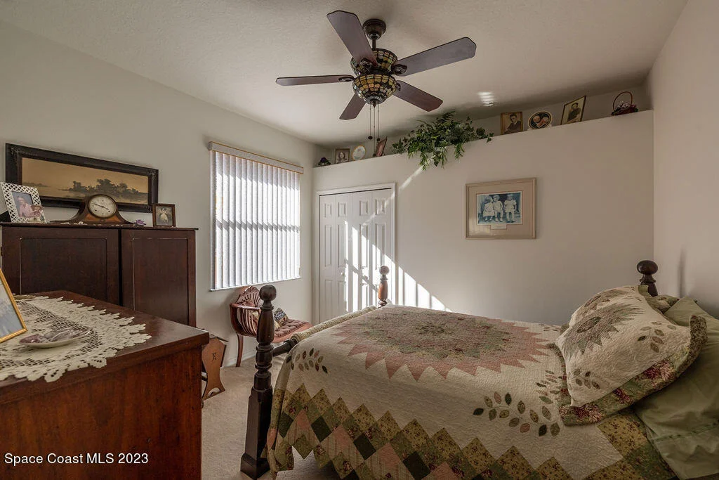 Photo of 4540 Portage Trail