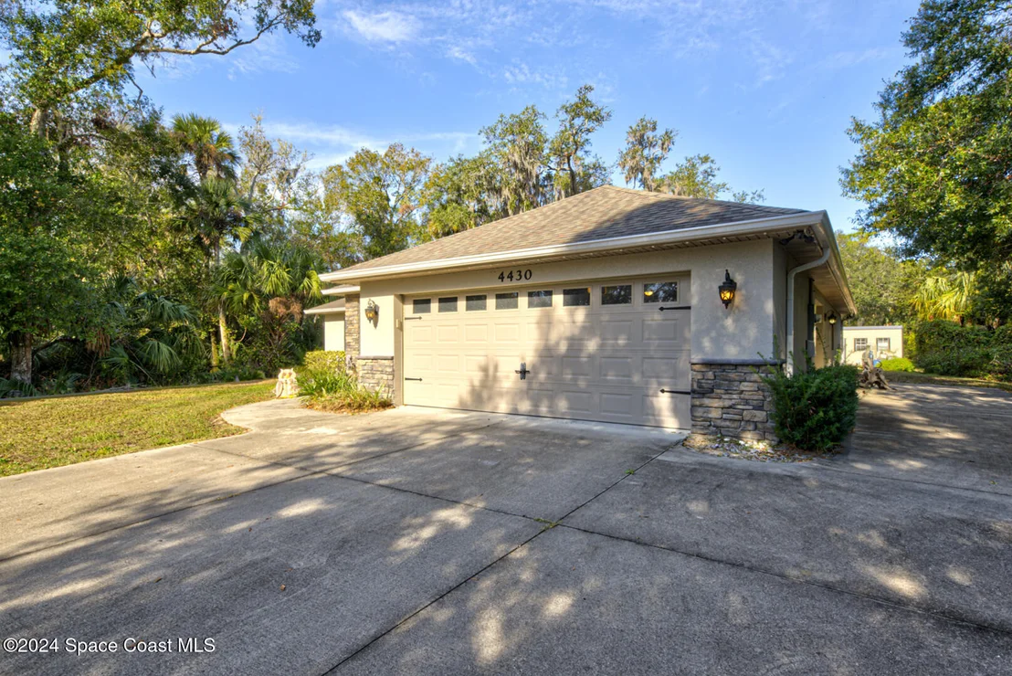 Photo of 4430 Windsor Court