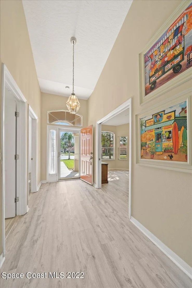 Photo of 7600 Candlewick Drive