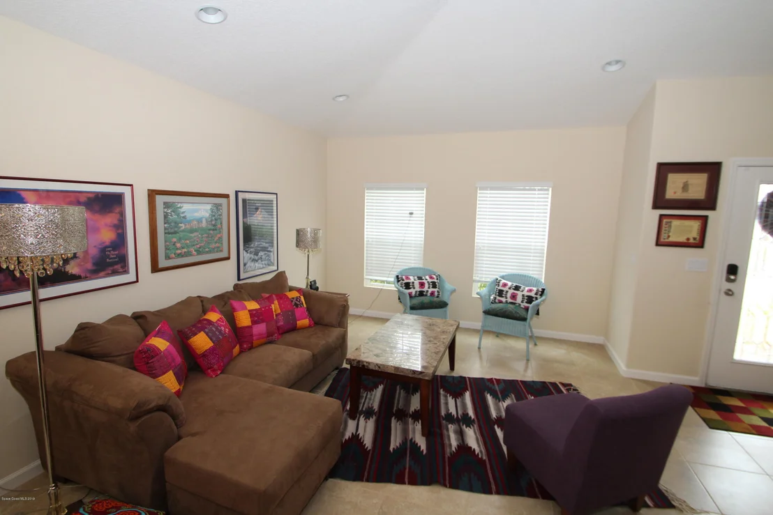 Photo of 1216 Dillard Drive SE